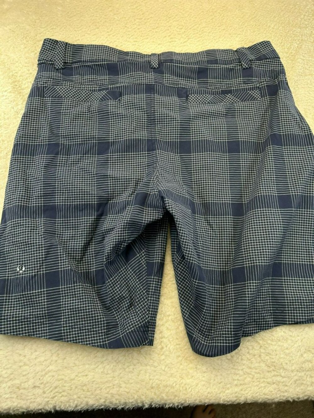 Lululemon Mens Plaid Casual Shorts Navy/White Size 38 Cotton Blend Lightweight G - Picture 3 of 6